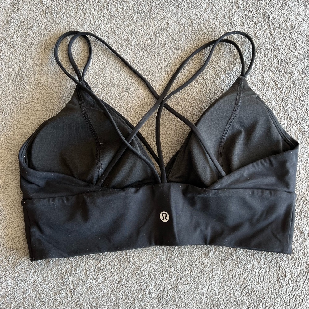 Lululemon black strappy sports bra size 10